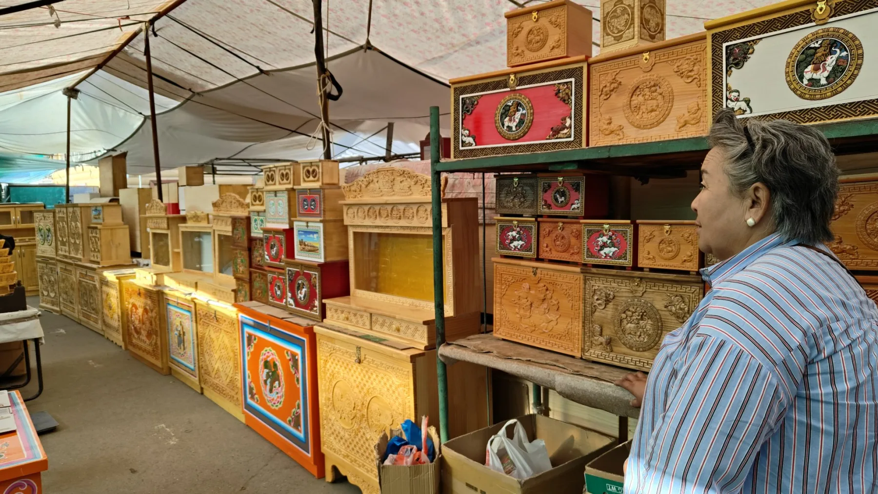 Narantuul Market