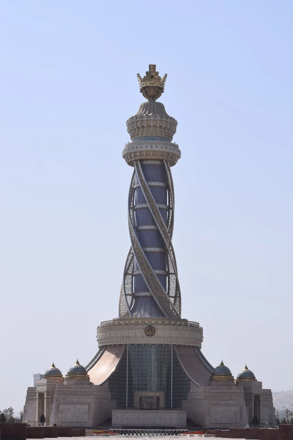 monument Isiklol - Douchanbé