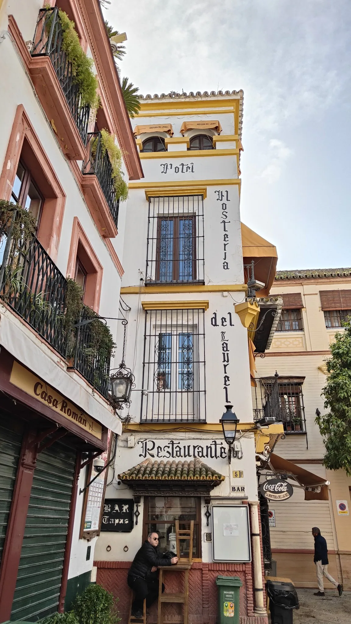 Façade de restaurant à Séville